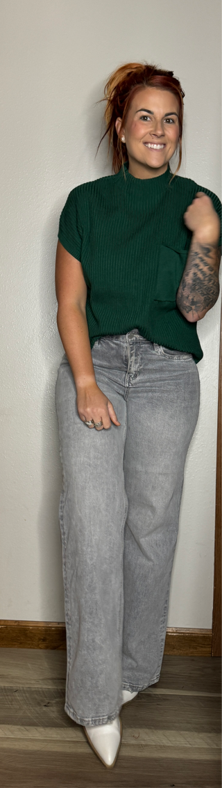 Green Pocketed Short Sleeve Sweater